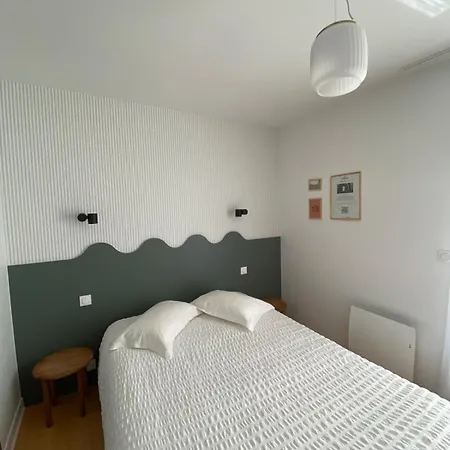 Hotel Les Voisins Beaucemaine Ploufragan Room photo